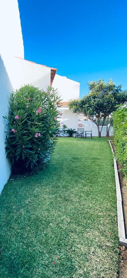 Summer House, Only 2 Minutes To The Beach In Vilamoura! Villa Luaran gambar